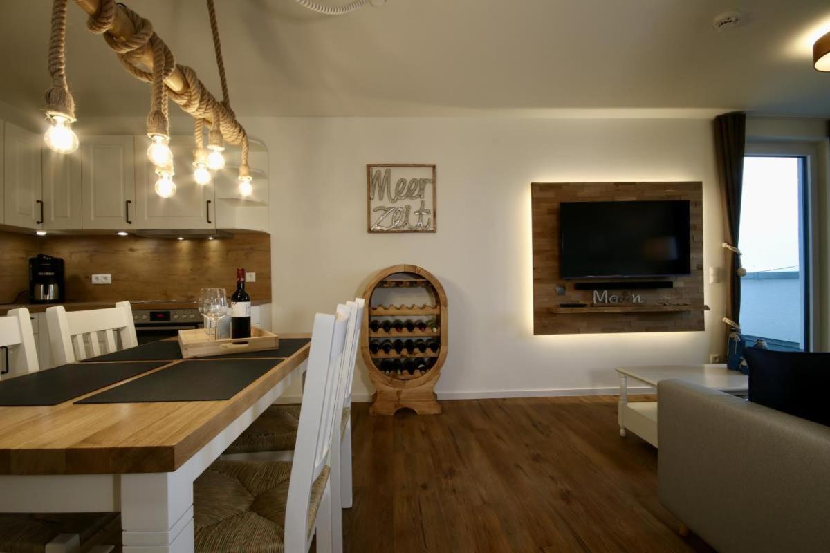 Hansehaus 12 - Meerzeit เกรอมิทซ์ ภายนอก รูปภาพ